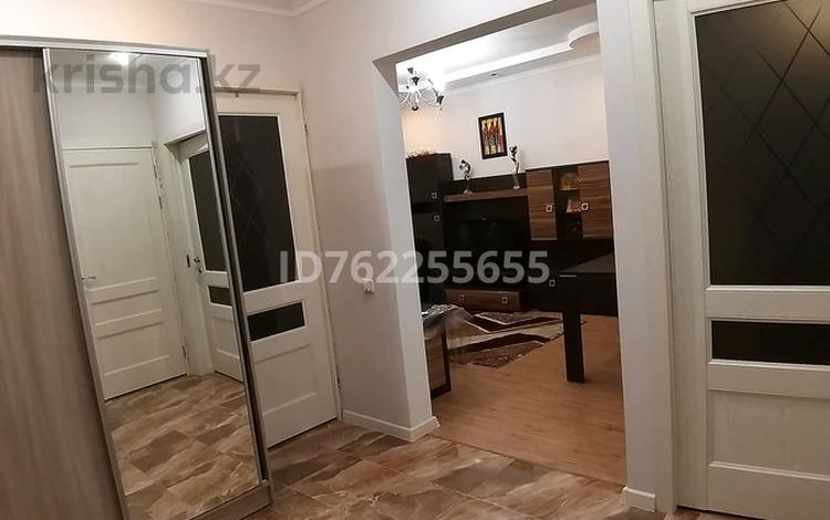 3-бөлмелі пәтер · 70 м² · 4/4 қабат, Желтоксан 73 — Айтеке-би, бағасы: 26.5 млн ₸ в Таразе — фото 5