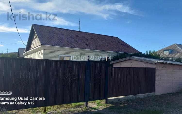 Отдельный дом · 4 комнаты · 100 м² · 1000 сот., Рахимова 25 за 21 млн ₸ в  — фото 2