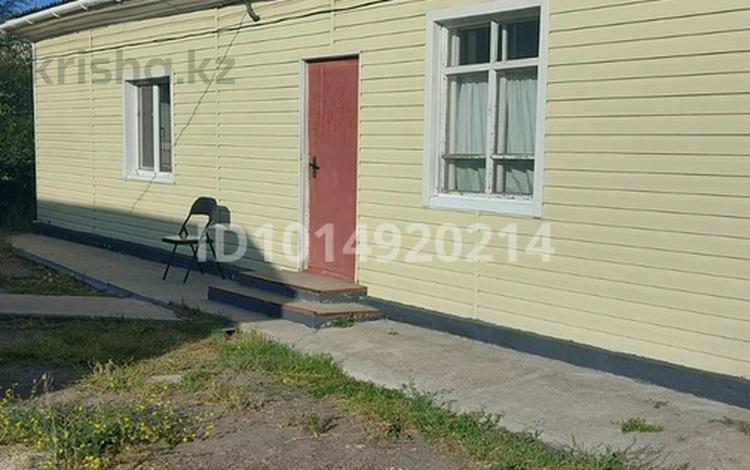 Отдельный дом · 5 комнат · 100 м² · 1000 сот., Рахимова 25 за 21 млн ₸ в  — фото 9