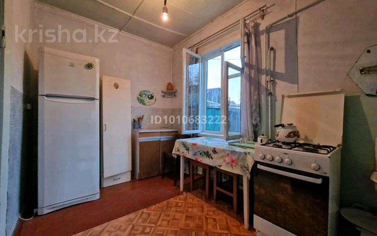 Отдельный дом · 2 комнаты · 60 м² · 1.099999 сот., Бурундайская . за ~ 21.2 млн ₸ в Алматы, Турксибский р-н — фото 4