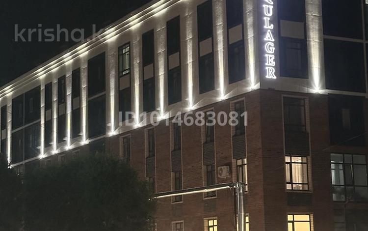 3-комнатная квартира · 80 м² · 4/5 этаж, мкр Юго-Восток — Автоцентр Бахус за 47 млн ₸ в Караганде, Казыбек би р-н — фото 2