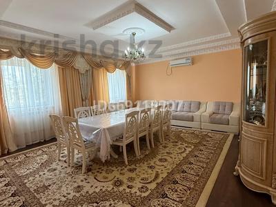 Жеке үй · 8 бөлме · 450 м² · 12 жүзд., Алтынбеков 15, бағасы: 89 млн ₸ в 