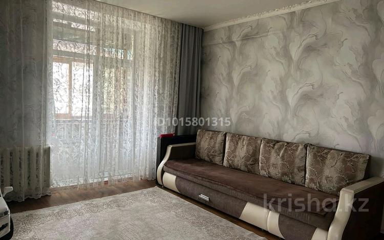 3-бөлмелі пәтер · 61.5 м² · 3/3 қабат, 40 лет Октября 38, бағасы: 13.5 млн ₸ в Рудном — фото 2