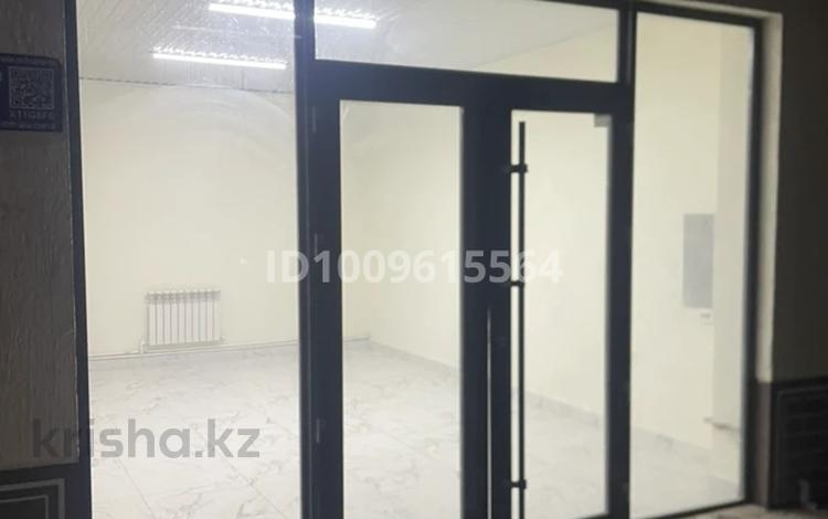 Свободное назначение · 40 м² за 70 000 ₸ в Шымкенте, Енбекшинский р-н — фото 2