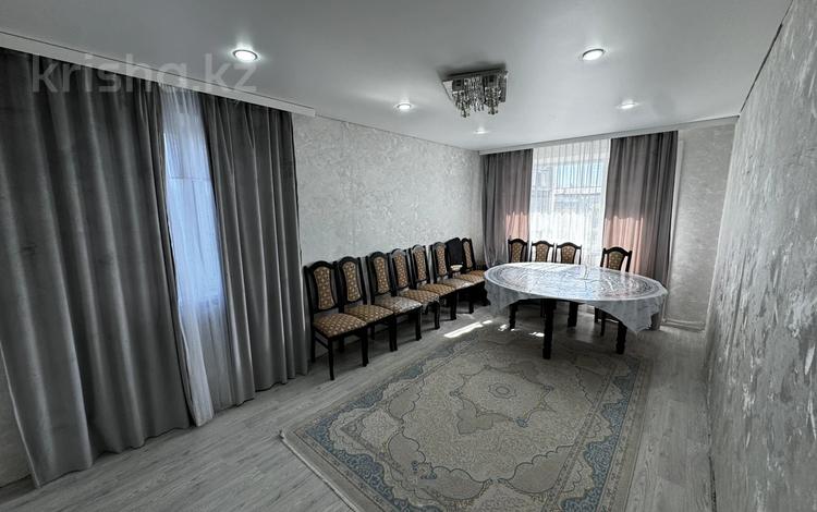 2-комнатная квартира · 52 м² · 5/9 этаж, мкр Юго-Восток, Строителей за ~ 16.4 млн ₸ в Караганде, Казыбек би р-н — фото 2