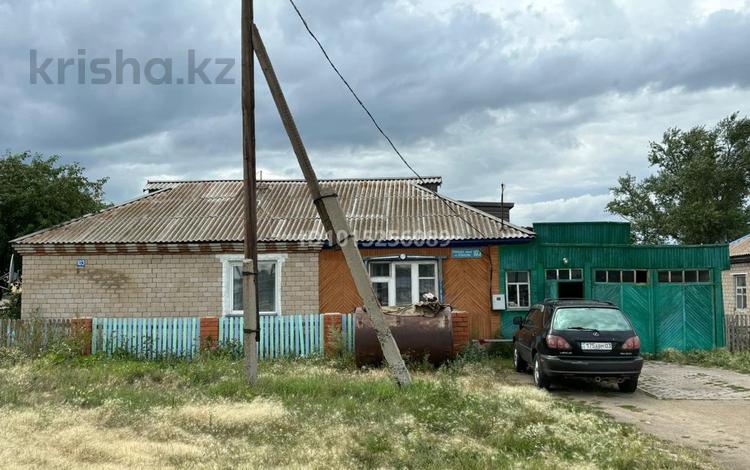 Отдельный дом · 4 комнаты · 79.9 м² · 12 сот., Победа 103 за 12 млн ₸ в  — фото 2