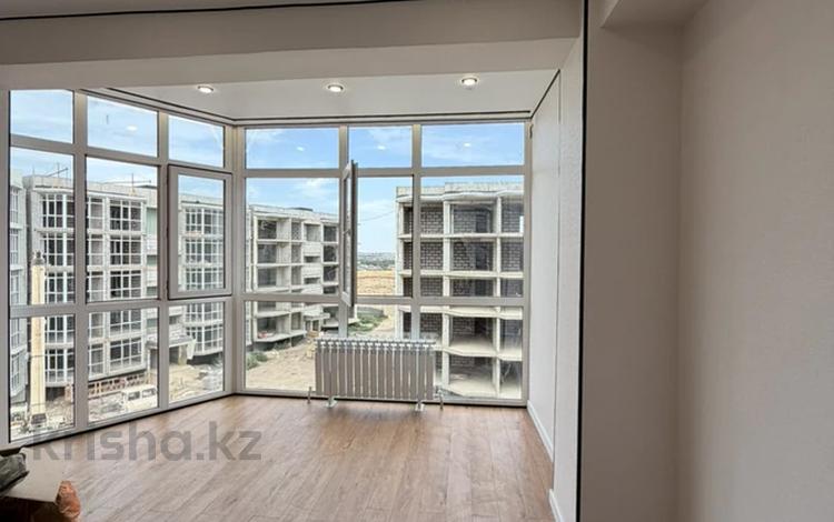 3-комнатная квартира · 82 м² · 4/5 этаж, Абылай хана 2/5 за 34.5 млн ₸ в Каскелене — фото 2
