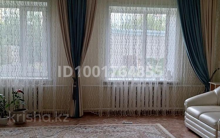 Отдельный дом · 4 комнаты · 130 м² · 9 сот., Черемуховая 254 — По назарбаева Гринвич за 70 млн 〒 в Павлодаре — фото 2