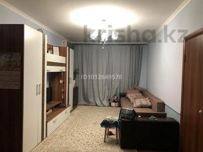 2-бөлмелі пәтер · 70 м², мкр Акбулак, Хан шатыр — Момышулы ниже Раимбека, бағасы: 38 млн ₸ в Алматы, Алатауский р-н