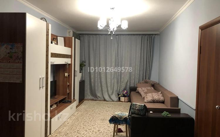 2-бөлмелі пәтер · 70 м², мкр Акбулак, Хан шатыр — Момышулы ниже Раимбека, бағасы: 38 млн ₸ в Алматы, Алатауский р-н — фото 2
