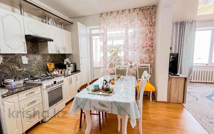 3-бөлмелі пәтер · 90 м² · 5/5 қабат, 6 45, бағасы: 32 млн ₸ в Талдыкоргане, мкр Болашак — фото 7