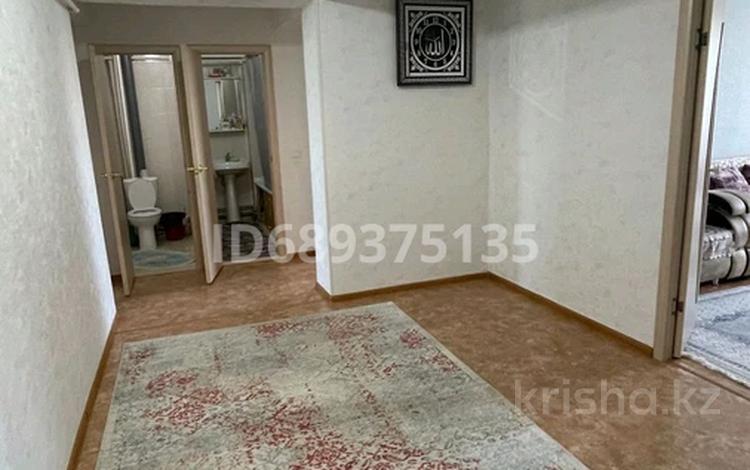 3-комнатная квартира, 91 м², 7/9 этаж, Аль фараби за 37.5 млн 〒 в Усть-Каменогорске — фото 2