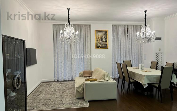 3-комнатная квартира, 120 м², 1/6 этаж, Фурманова 301 — кажымукана