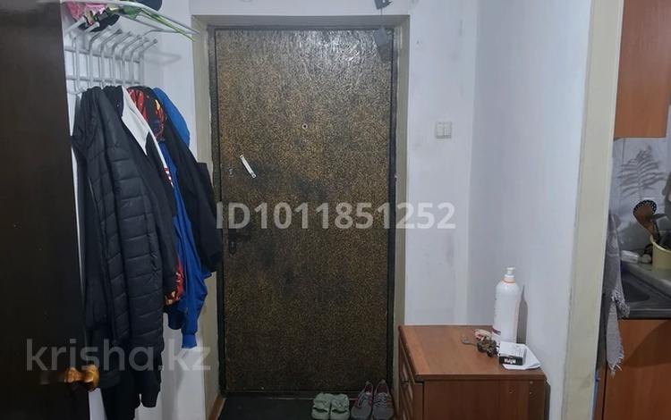 1-бөлмелі пәтер · 30 м² · 2/2 қабат, улица Мангилик Ел 46дом — Продам 1 ком. кв.цена 7.5 возле радома ОПЦ, бағасы: 7.5 млн ₸ в Таразе — фото 2