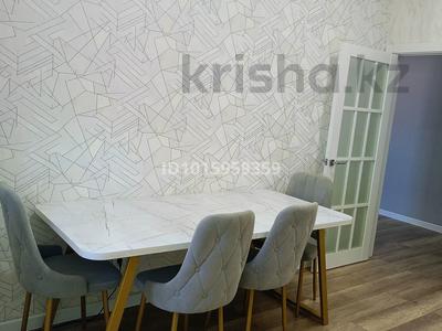 1-комнатная квартира · 52 м² · 3/5 этаж, мкр. Алтын орда, 356Б 348 — №81 мектеп за 150 000 ₸ в Актобе
