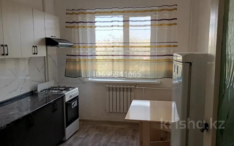 1-комнатная квартира · 40.3 м² · 4/9 этаж, мкр Аксай-5 за 200 000 ₸ в Алматы, Ауэзовский р-н — фото 2