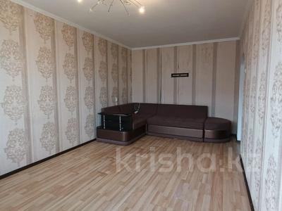 2-комнатная квартира · 48.8 м² · 6/6 этаж, мкр 8, Братьев Жубановых за 13 млн 〒 в Актобе