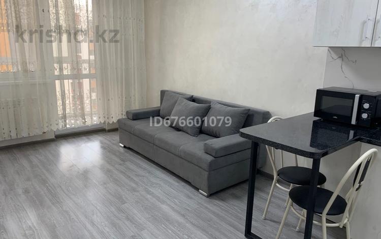 1-комнатная квартира, 30 м², 8/10 этаж помесячно, Сейфуллина 51