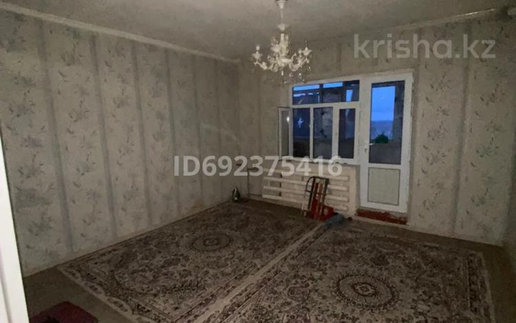 4-комнатная квартира, 500 м², 5 этаж помесячно, Мерей 8 142 — Запод мерей 8