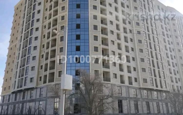 2-бөлмелі пәтер · 106 м² · 3/12 қабат, 12-й мкр 36/2, бағасы: 25 млн ₸ в Актау — фото 2