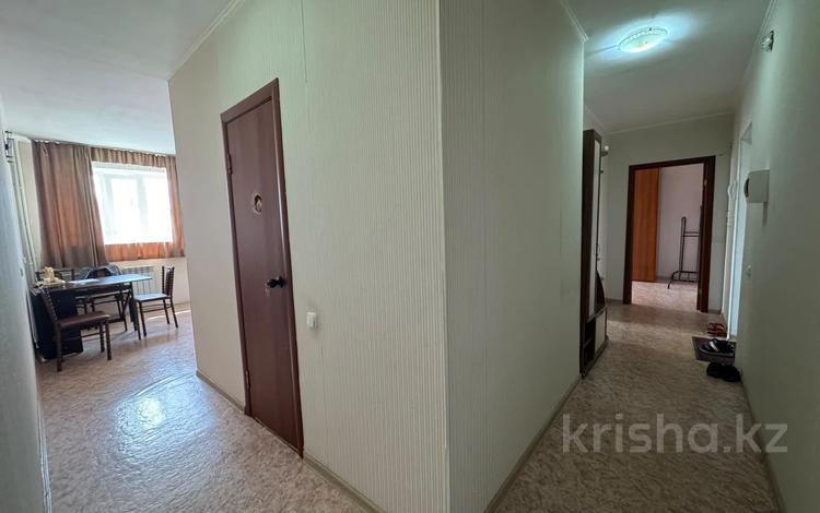 2-комнатная квартира · 68 м² · 2/3 этаж, Майкудук, Мкр Восток-1 Умай за 19.5 млн ₸ в Караганде, Алихана Бокейханова р-н — фото 2