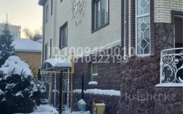 Отдельный дом · 10 комнат · 800 м² · 12 сот., мкр Шубар, Темирказык 58 за 371 млн ₸ в Астане, Есильский р-н — фото 2