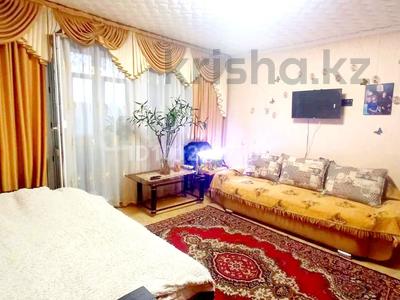 2-комнатная квартира · 53 м² · 7/9 этаж, мкр Юго-Восток, Мкр Юго-Восток, 27й микрорайон 2 за 17.3 млн ₸ в Караганде, Казыбек би р-н