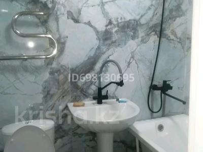 4-комнатная квартира · 78 м², Акбулак 1 мкр за 140 000 〒 в Таразе