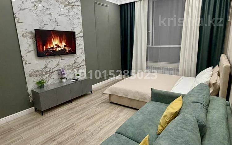 1-комнатная квартира · 42 м² · 4/16 этаж, Санжара Асфендиярова 3 за 2 000 ₸ в Астане, Нура р-н — фото 2