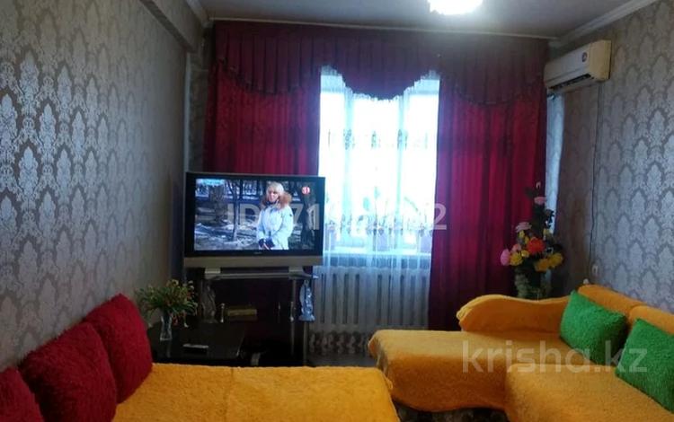 2-комнатная квартира, 90 м², 5/5 этаж посуточно, Макатаева 81 — Абылай хана за 12 000 〒 в Алматы, Алмалинский р-н — фото 16