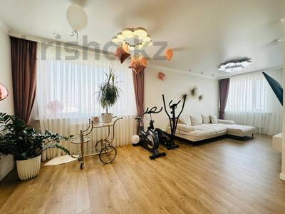 6-комнатная квартира · 205 м² · 17/18 этаж, Кабанбай Батыра 49 — Горячая Цена !!! за 119 млн ₸ в Астане, Нура р-н