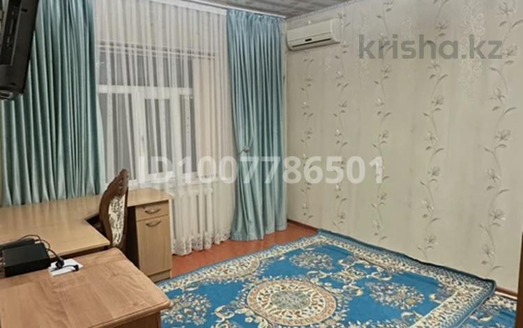 2-бөлмелі пәтер · 80 м² · 3/4 қабат, С.ерубаев, бағасы: 110 000 ₸ в Туркестане — фото 2