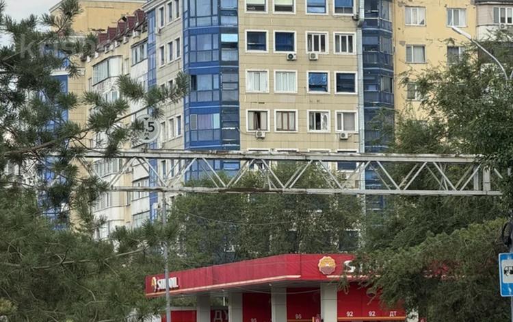 1-комнатная квартира · 35 м² · 8/10 этаж, мкр Аксай-3А 88 — Толе Би - Момышулы за 18.9 млн ₸ в Алматы, Ауэзовский р-н — фото 20