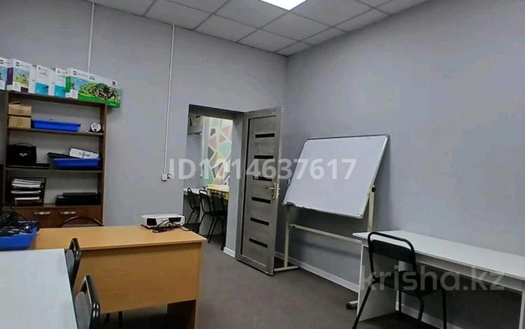 Кеңселер, білім орталықтары, кабинеттер және жұмыс орындары · 35 м², бағасы: 100 000 ₸ в Актау, 19-й мкр — фото 2