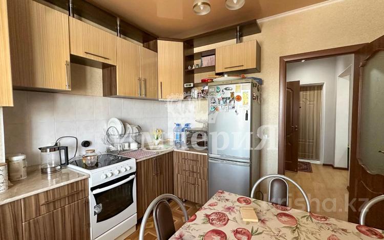 2-бөлмелі пәтер · 58 м² · 12/12 қабат, Центр, бағасы: 23 млн ₸ в Талдыкоргане — фото 16