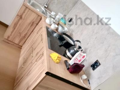 1-бөлмелі пәтер · 27 м² · 2/5 қабат, 20 ш/а. 1/15 — Монке би саина, бағасы: 150 000 ₸ в Алматы, Алатауский р-н