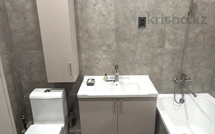 1-комнатная квартира · 27 м² · 2/5 этаж, мкр 20-й 1/15 — Монке би саина за 150 000 ₸ в Алматы, Алатауский р-н — фото 6