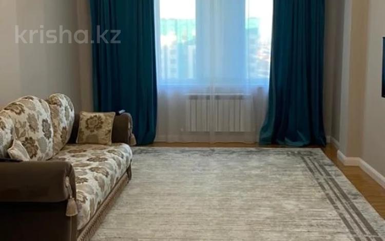 2-бөлмелі пәтер, 70.4 м², 8/9 қабат, мкр Нурсая, абулхаир хана 74/1, бағасы: 40 млн 〒 в Атырау, мкр Нурсая — фото 2