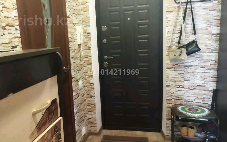 1-комнатная квартира · 30 м² · 3/5 этаж, мкр Северо-Восток — Остановка Жигули за 11.5 млн ₸ в Уральске — фото 2