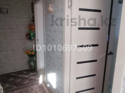 2-бөлмелі пәтер · 52 м² · 1/2 қабат, Алимкулова (бывшая улица Энгельса) это район Верхний рынок-Акбар, бағасы: 21 млн ₸ в Шымкенте, Аль-Фарабийский р-н