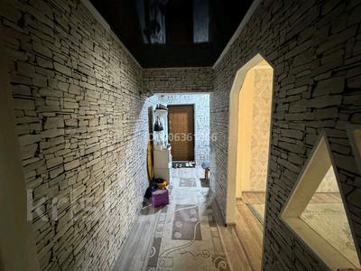 2-комнатная квартира · 60 м² · 4/4 этаж, Байконурова 123А за 160 000 〒 в Жезказгане