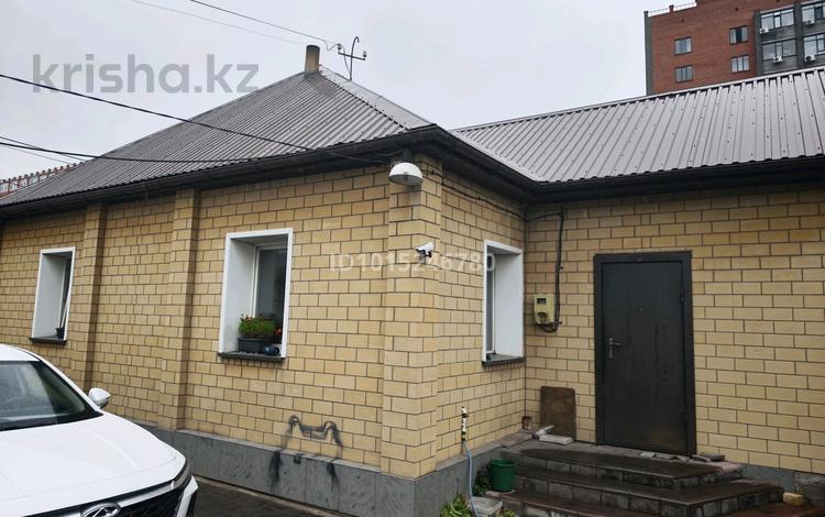 Жеке үй · 3 бөлме · 70 м² · 4 жүзд., Луначарского 47 — Квазар, бағасы: 49 млн ₸ в Павлодаре — фото 2