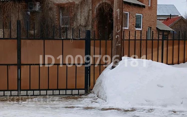 Жеке үй · 4 бөлме · 210 м² · 9.7 сот., Носикова 5, бағасы: 80 млн ₸ в Усть-Каменогорске, Ульбинский — фото 2