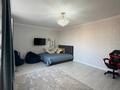 1-комнатная квартира · 54.5 м² · 8/9 этаж, Омаров 13 — СРОЧНО ПРОДАЖА!!! за 25 млн ₸ в Астане, Нура р-н — фото 3