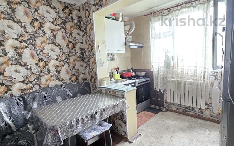 2-бөлмелі пәтер · 58 м² · 4/5 қабат, 18-й микрорайон, 18-й микрорайон 8, бағасы: 22 млн ₸ в Шымкенте, Аль-Фарабийский р-н — фото 2