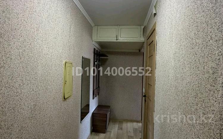 2-бөлмелі пәтер · 42 м² · 2/5 қабат, Потанина 13 — ПлУшанова, бағасы: 16 млн ₸ в Усть-Каменогорске, Ульбинский — фото 2