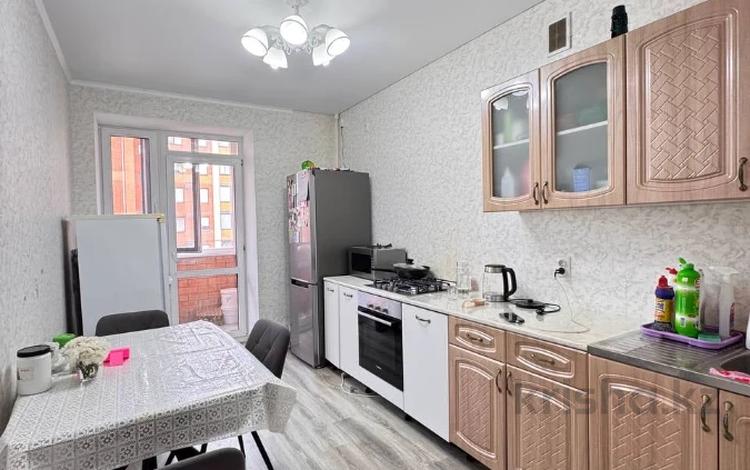 3-комнатная квартира · 63 м² · 2/6 этаж, микрорайон Береке 47 за 32.5 млн ₸ в Костанае — фото 2