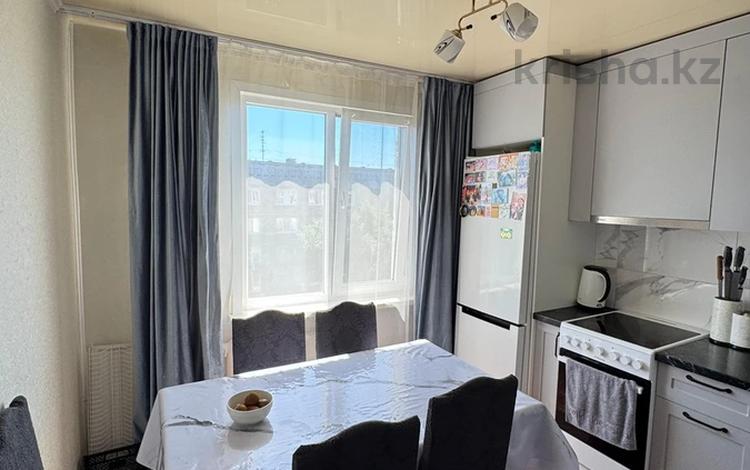 3-комнатная квартира · 71.4 м² · 5/5 этаж, Жастар 19 за 28.5 млн ₸ в Усть-Каменогорске — фото 2