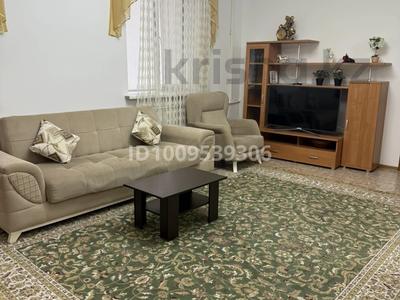 2-комнатная квартира · 75 м² · 2/4 этаж, Ерниязова — Жарбосынова за 250 000 ₸ в Атырау