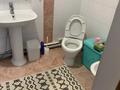 2-бөлмелі пәтер · 75 м² · 2/4 қабат, Ерниязова — Жарбосынова, бағасы: 250 000 ₸ в Атырау — фото 8
